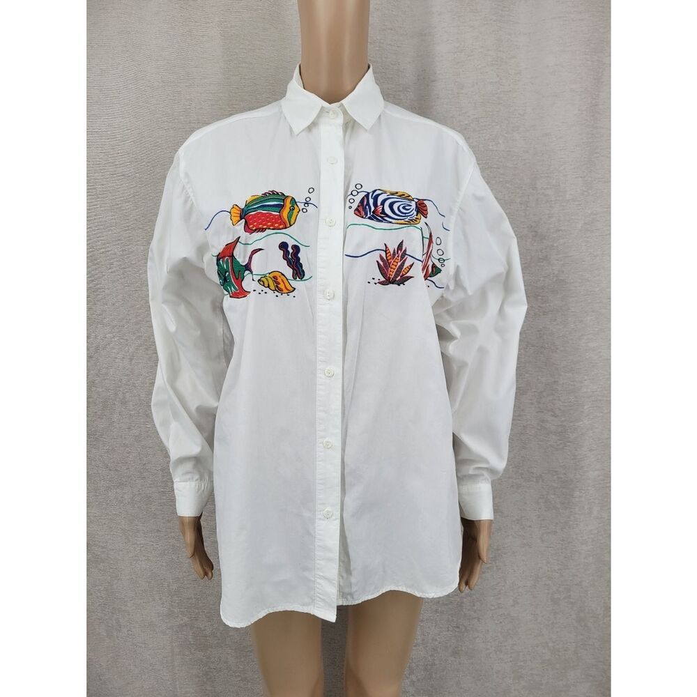 Vintage White Poplin Button Up Shirt with Colorful Tropical Fish Embroidery